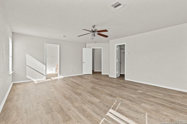 Building Photo - Spacious 4/2/2 in Meadows at Bridgewood