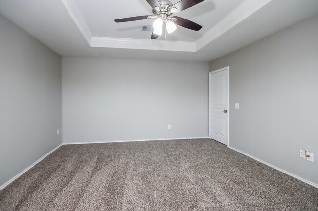 Building Photo - 4411 Windmill Run Dr