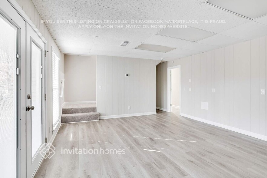 Building Photo - 3800 Sherbrook Ct SW