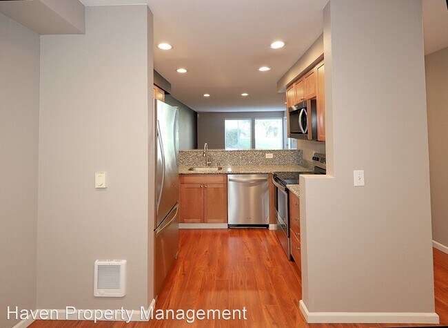 Building Photo - 2 br, 2 bath House - 26209 116th Ave SE B102