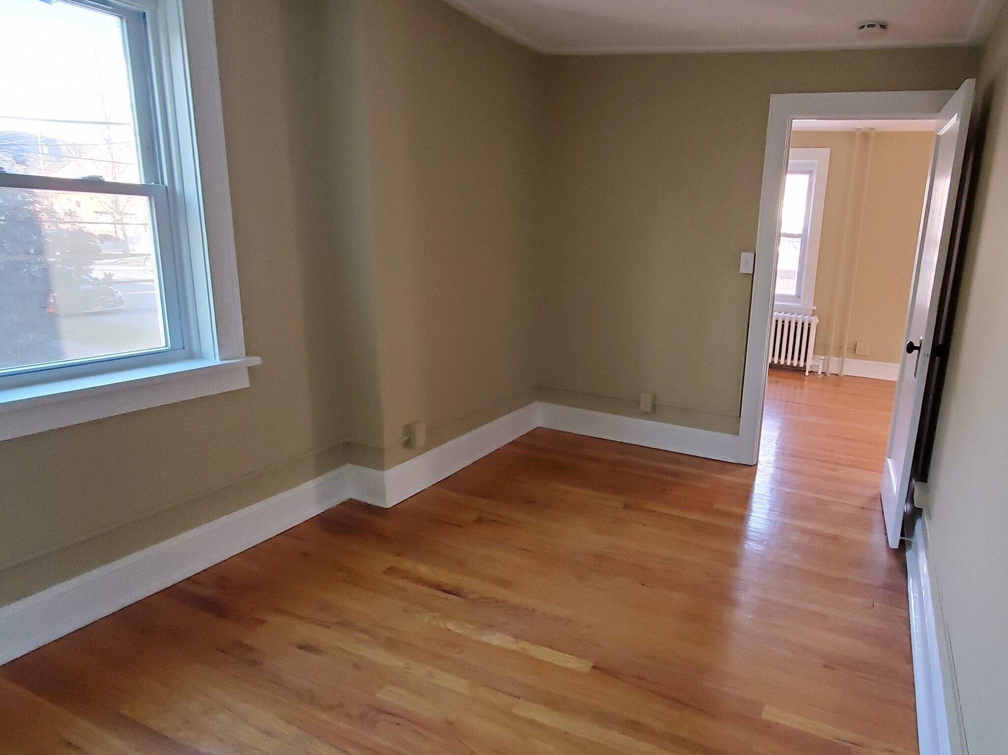 Bedroom - 158 6th St