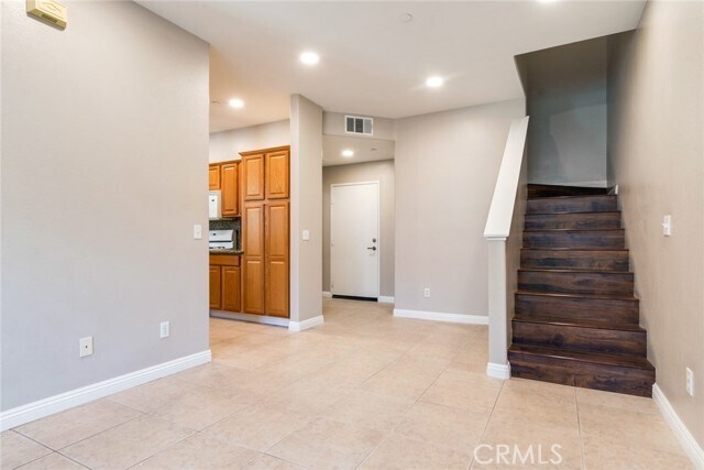 Building Photo - 1555 Orange Ave