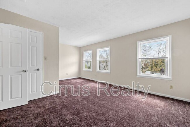 Building Photo - 317 49th St