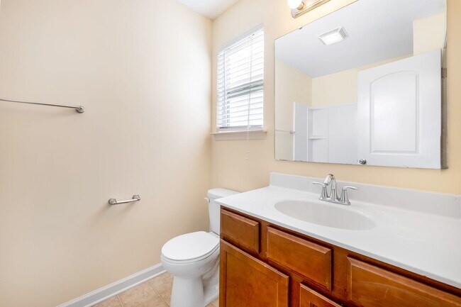 Building Photo - 4276 Sutwick Dr