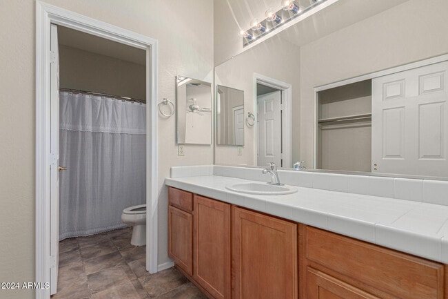 Building Photo - 24008 S Starcrest Dr