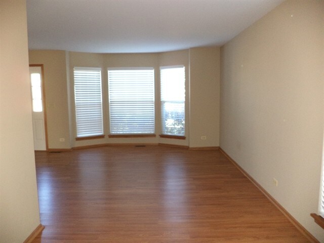 Building Photo - 2454 N Old Pond Ln