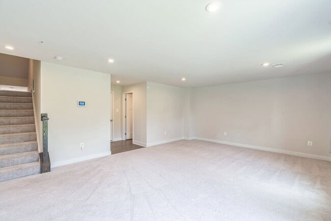 Building Photo - 16705 Tortola Dr