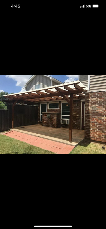 Building Photo - 921 Rambling Oaks Dr
