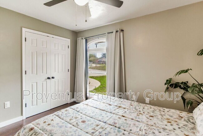 Building Photo - 3661 London Rd