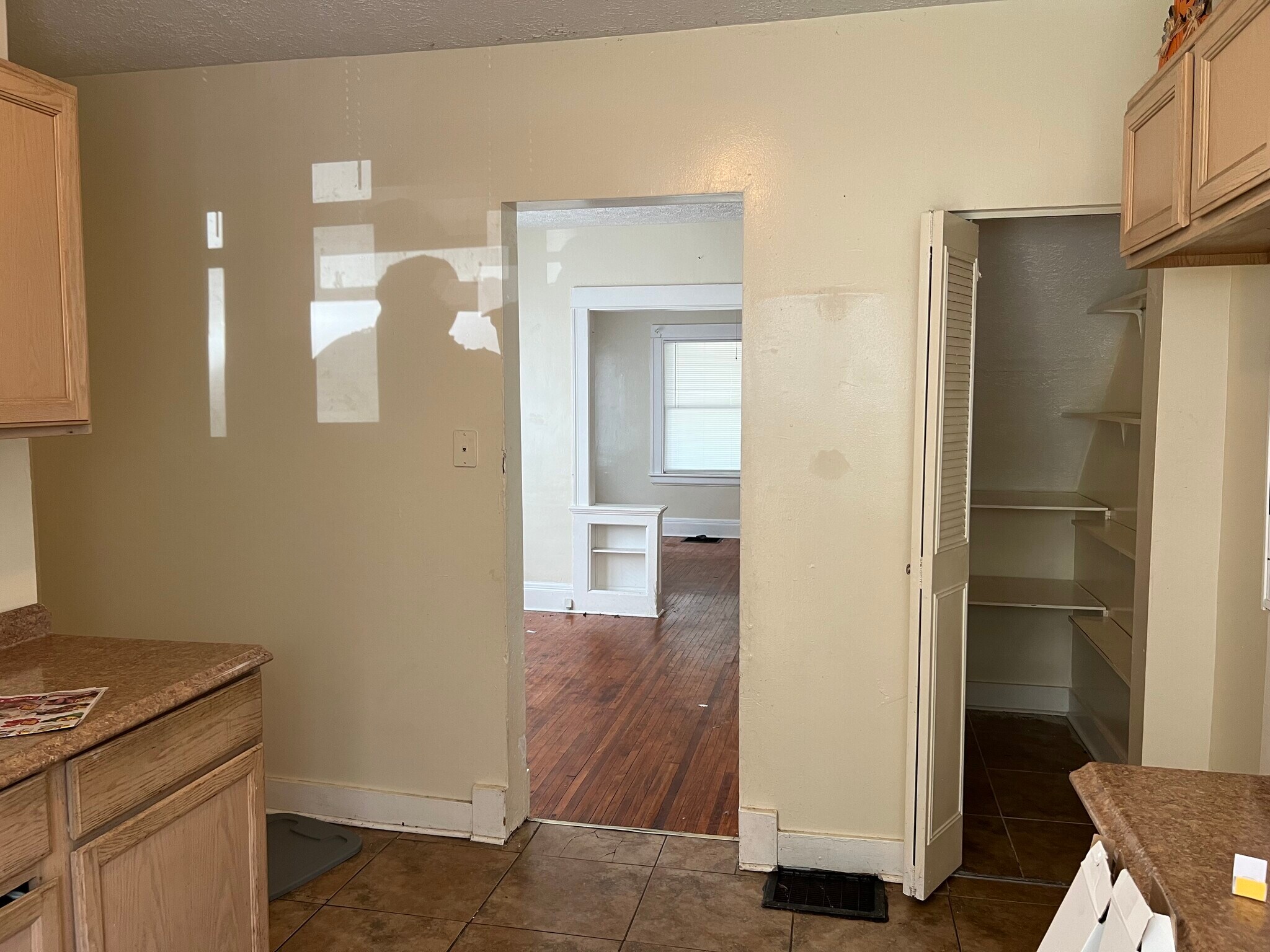 Kitchen - 95 Morton St