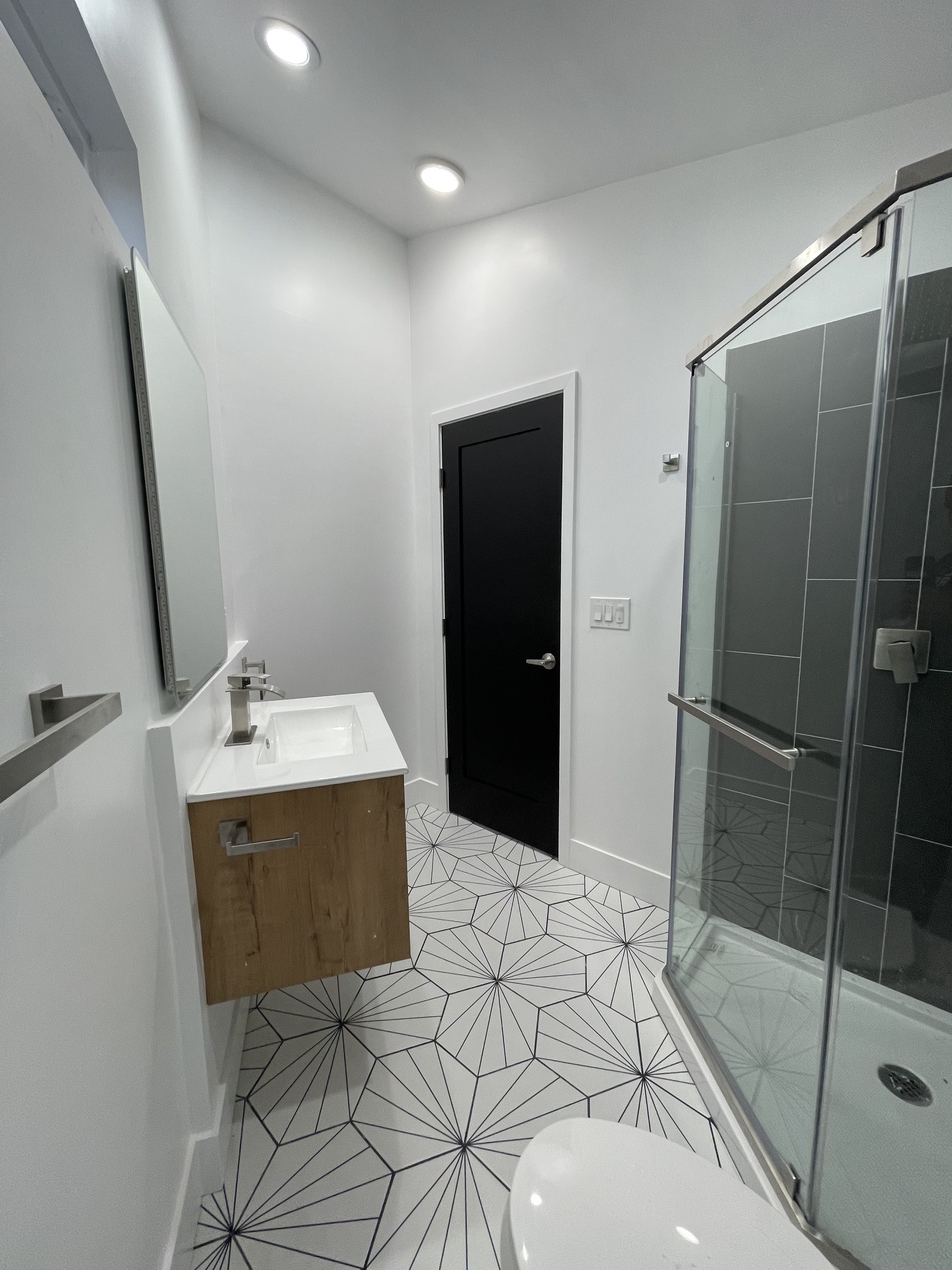 Building Photo - 448 Satinwood Way