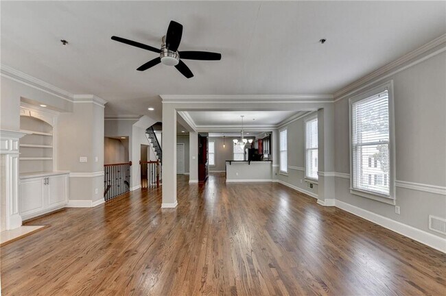 Building Photo - 486 Vinings Estates Dr SE