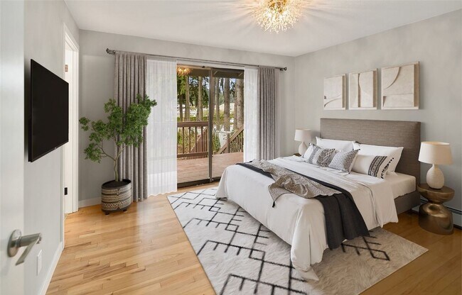 Building Photo - Stunning Remodeled Hunts Point Home for Rent