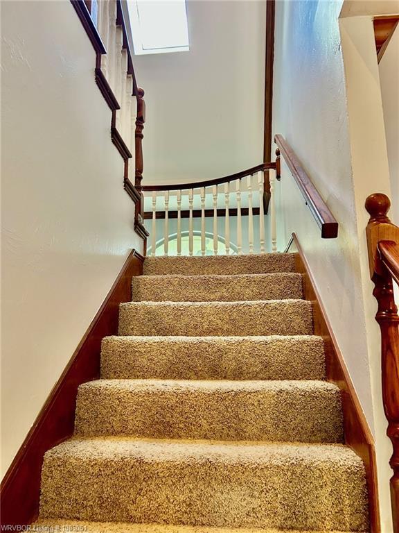 Building Photo - 1808 Oak Forest Dr