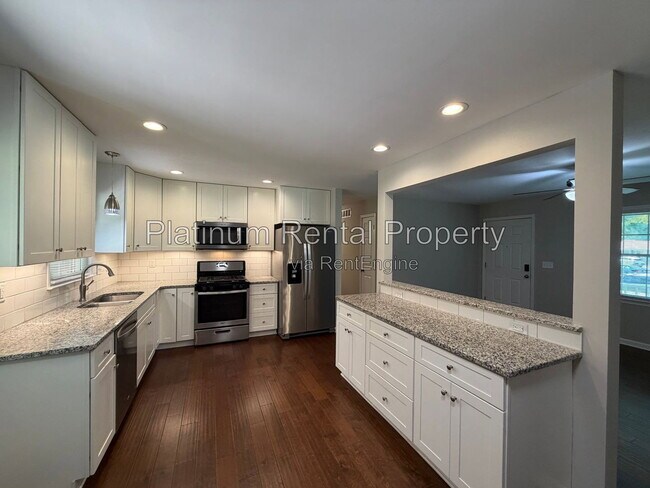 Building Photo - 3016 Butler Creek Rd NW