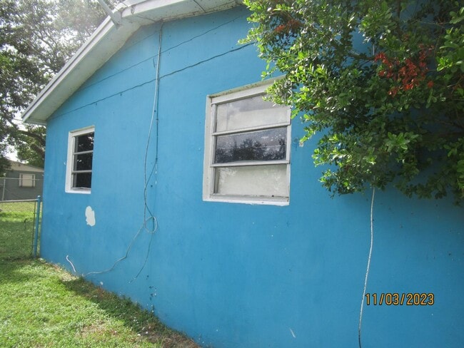 Building Photo - 3520 NW 208th St