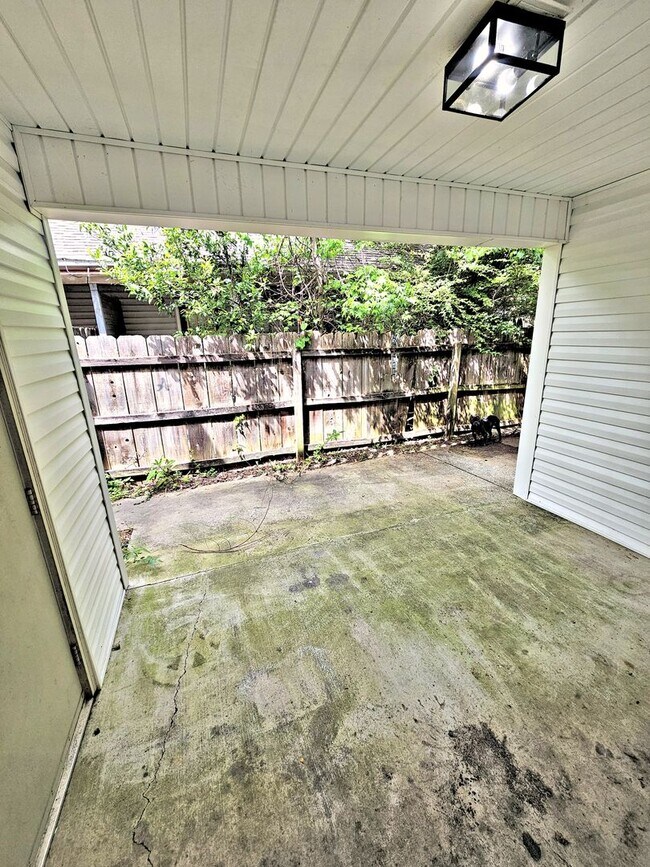 Building Photo - 2824 Wimberly Dr SW