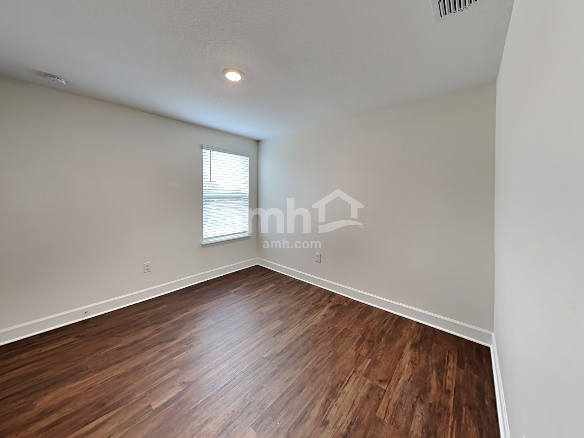 Building Photo - 33959 Night Lily Dr