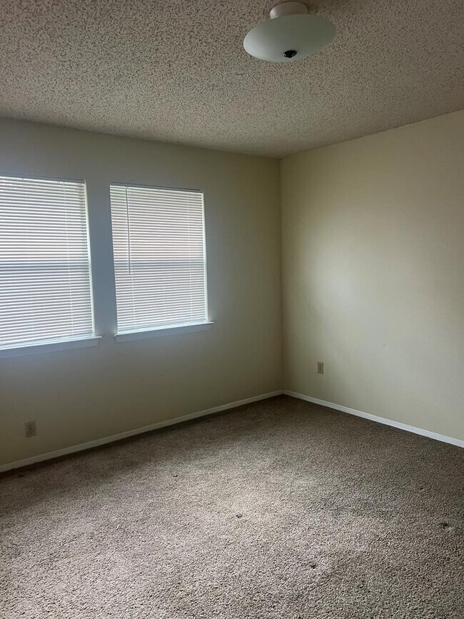 Building Photo - 11429 Ptarmigan Dr