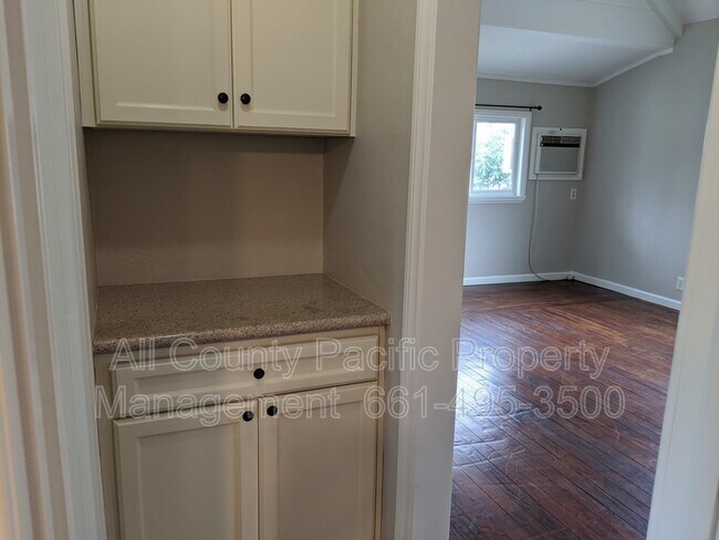 Building Photo - 1407 Monterey Rd