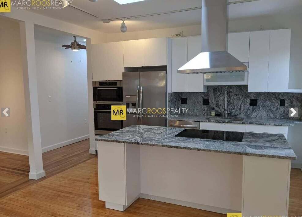 Building Photo - 229 Harvard St