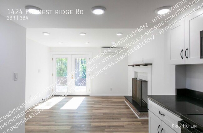 Building Photo - 2 bed/2 Bath with full basement & Den