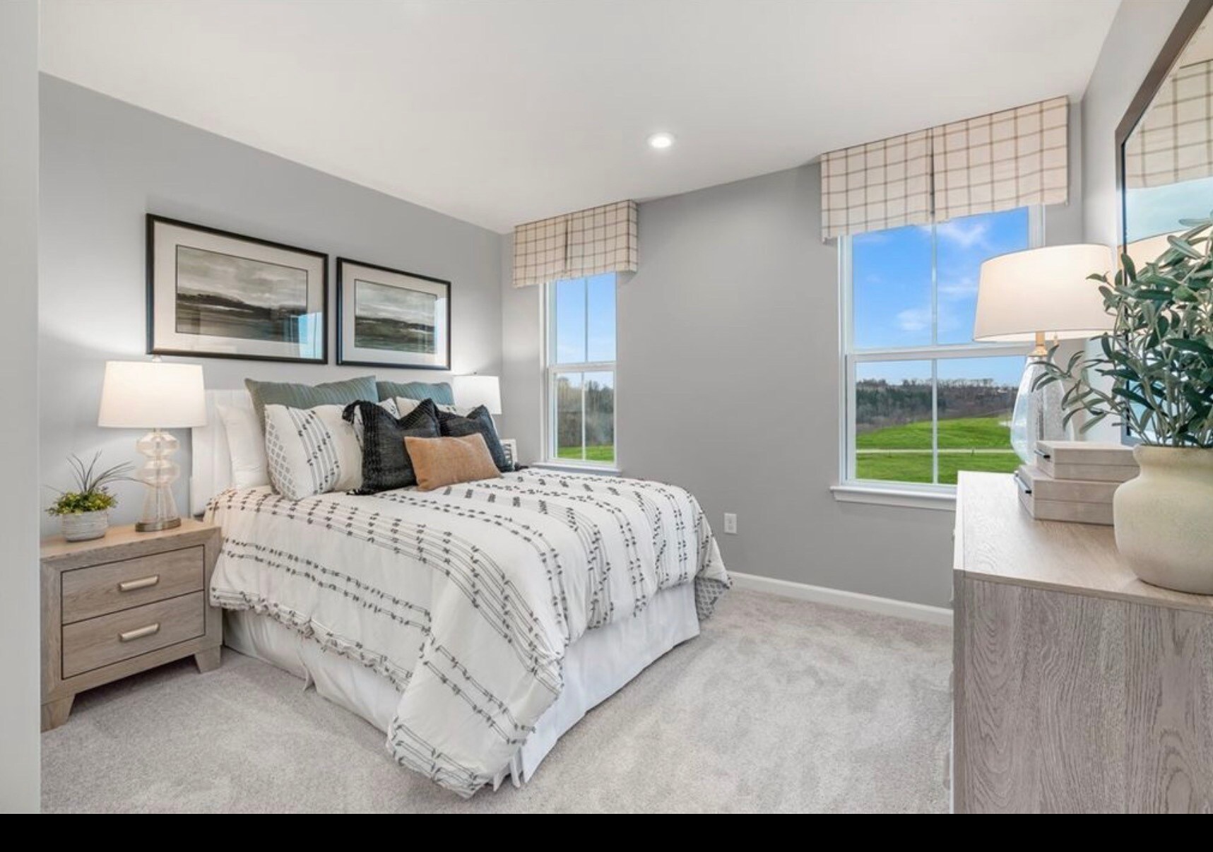 Building Photo - 107 Leah Dr