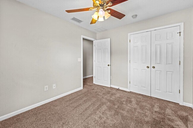 Building Photo - 6700 Bowden Rd