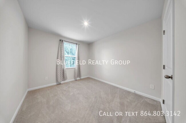 Building Photo - 158 Sarnesfield Wy