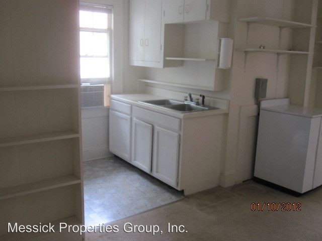 Building Photo - 725 Gales Ave