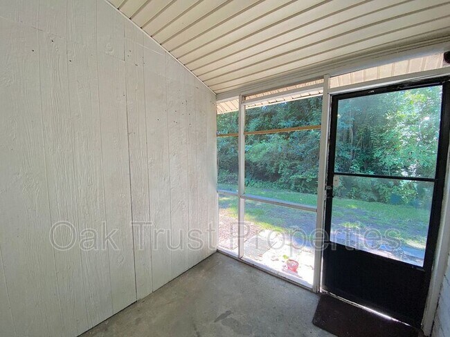 Building Photo - 6279 Lucille Dr