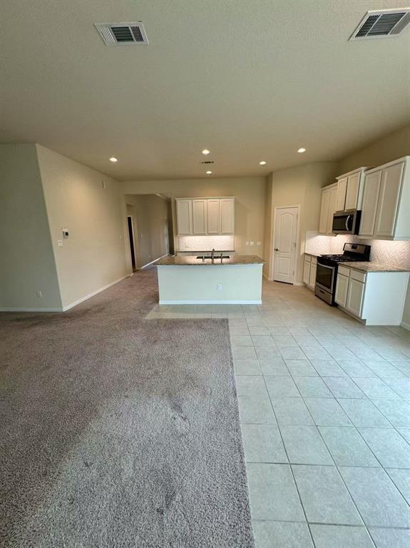 Building Photo - 30111 Twisting Springs Dr