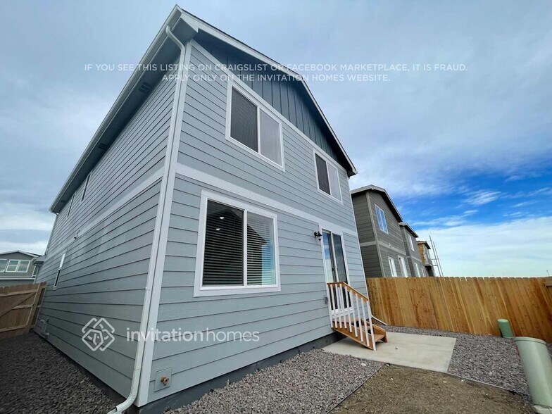 Building Photo - 13593 Arriba Dr