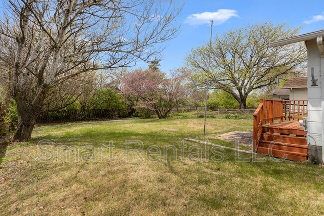 Building Photo - 1114 Ransome Ct