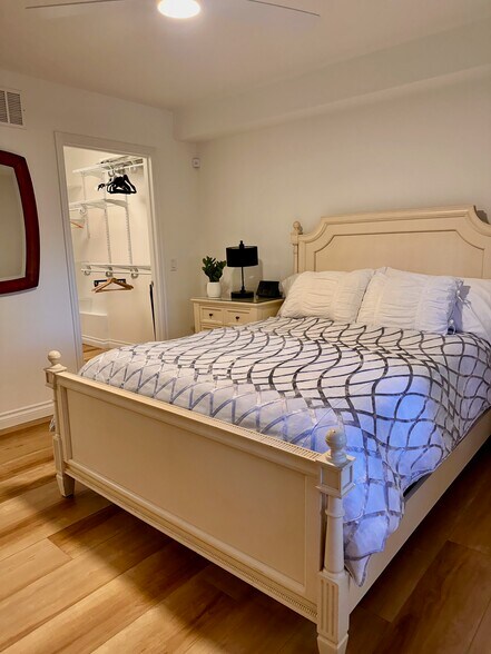 Building Photo - 1804 N Beaver St