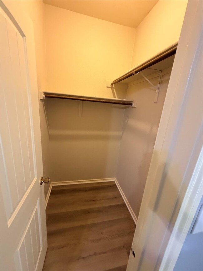 Building Photo - 508 Tablerock Cir