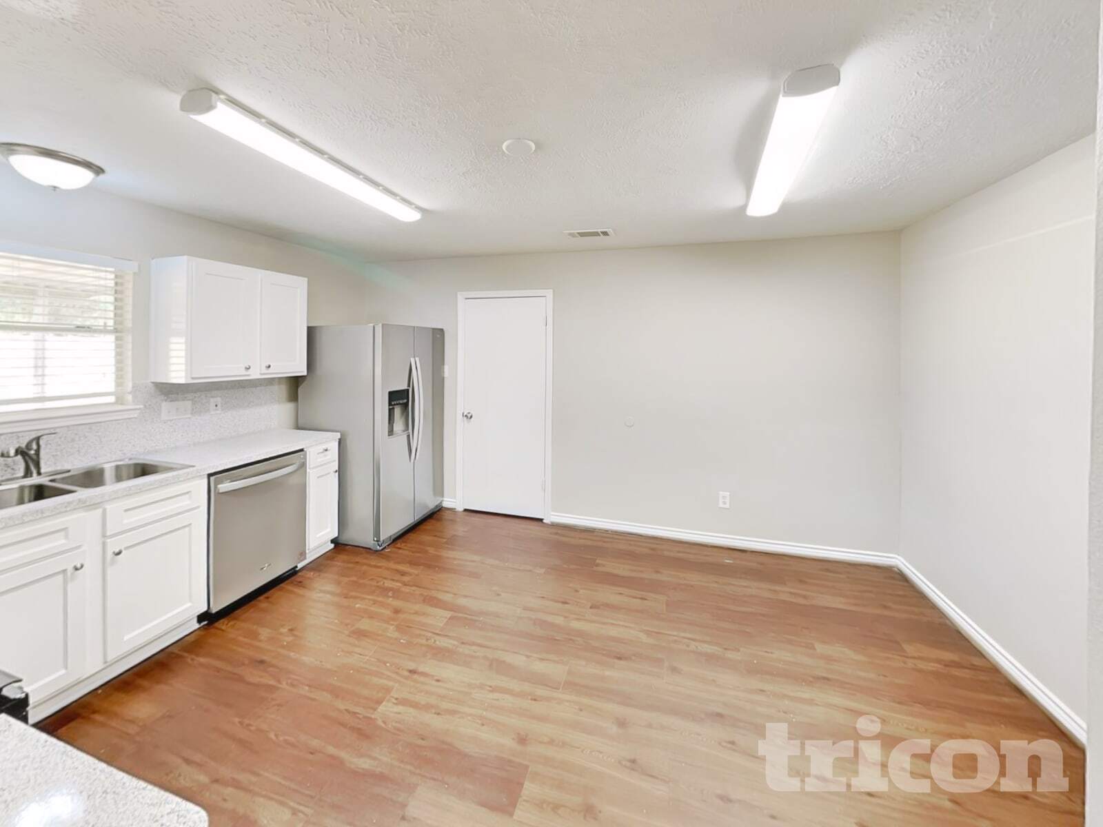 Building Photo - 28707 Binefield St