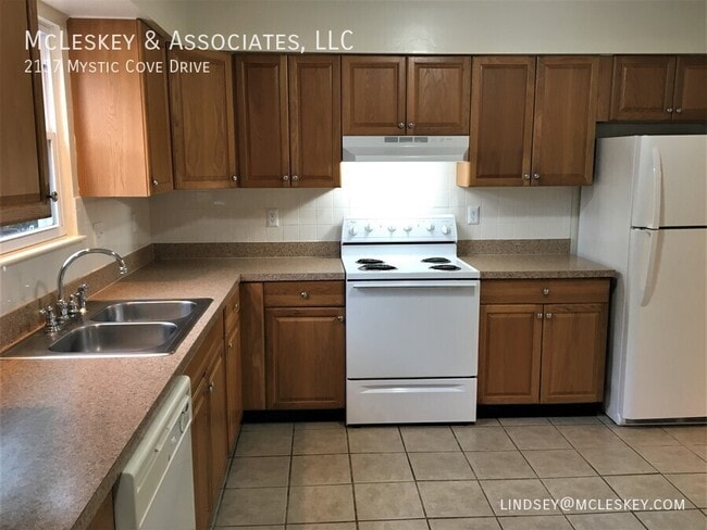 Building Photo - 2137 Mystic Cove Dr