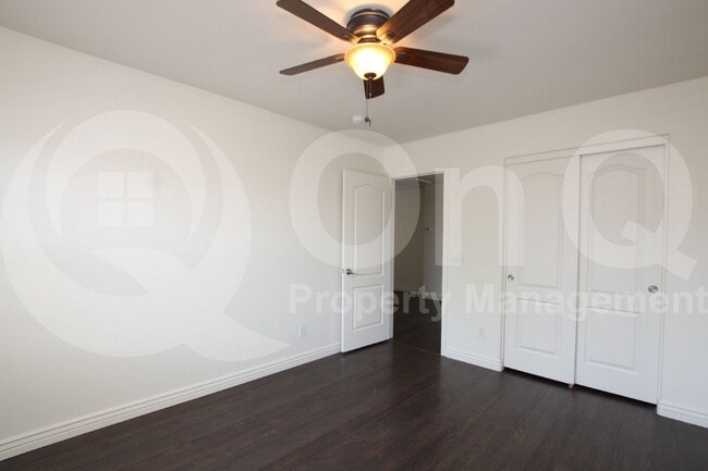 Building Photo - 14214 W Gelding Dr