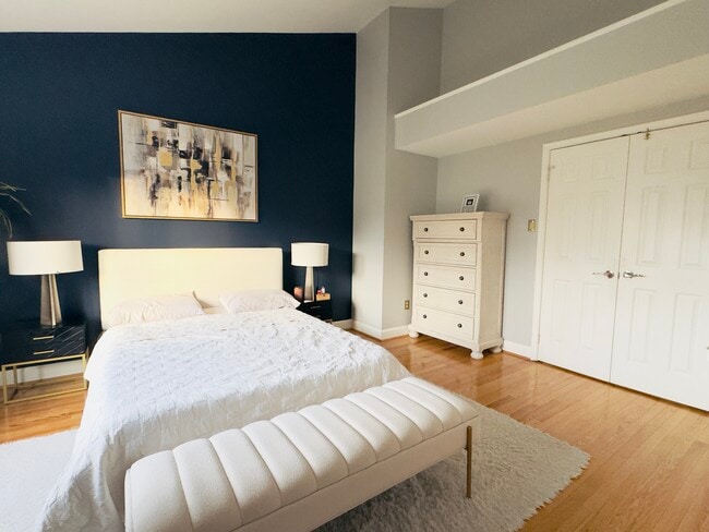 Building Photo - 3832 Charles Ave