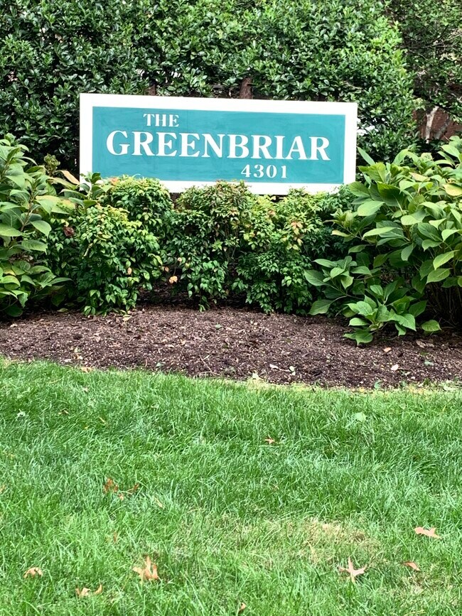 Primary Photo - 4301 Massachusetts Ave NW