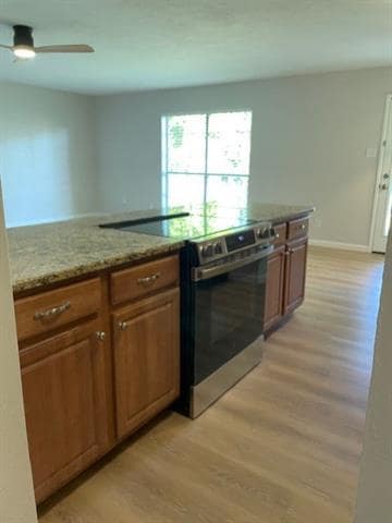 Building Photo - 713 Leading Ln