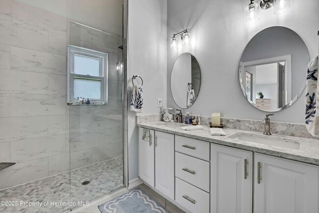 Building Photo - 2368 Fairskies Dr