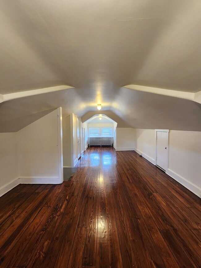 Building Photo - 205 Pershing Blvd