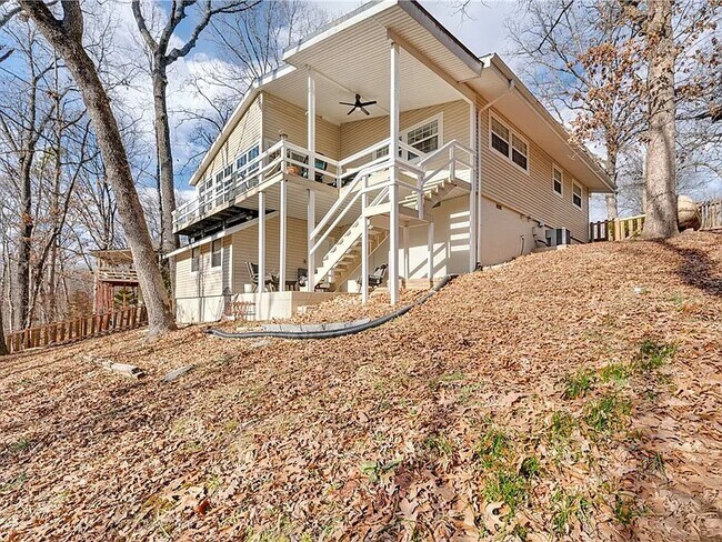 Building Photo - 7 Cummings Ln