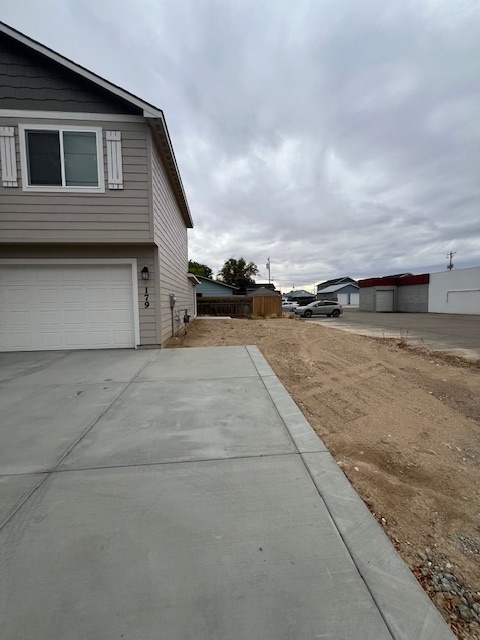 Building Photo - Brand new 3 Bed 3 Bath in Downtown Meridian!