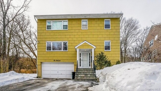 Building Photo - 100 E Sunnyside Ln