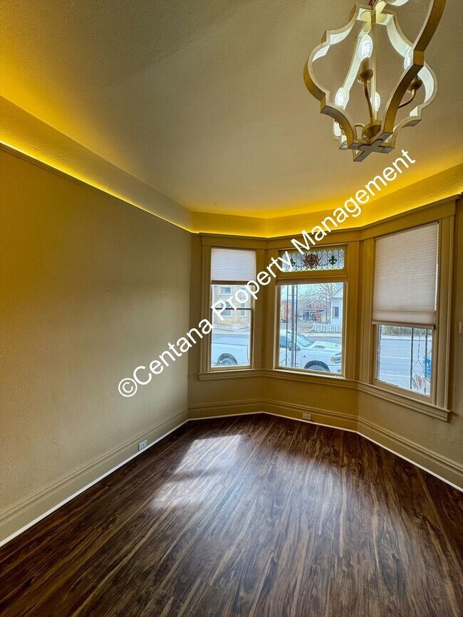 Building Photo - 932-934 Utah