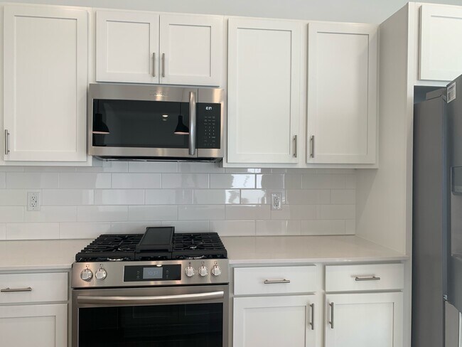 Building Photo - 1914 Prospect Ln