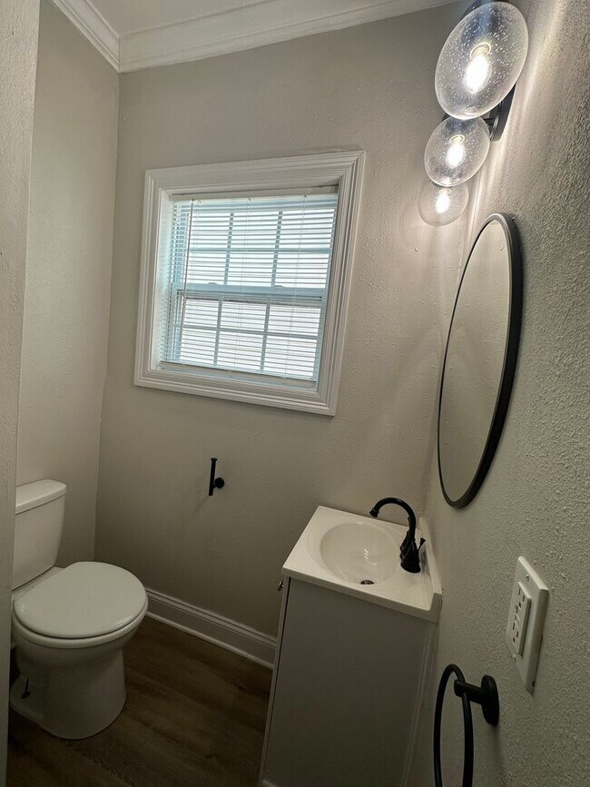 Building Photo - Rental in Bayou St. John Neighborhood